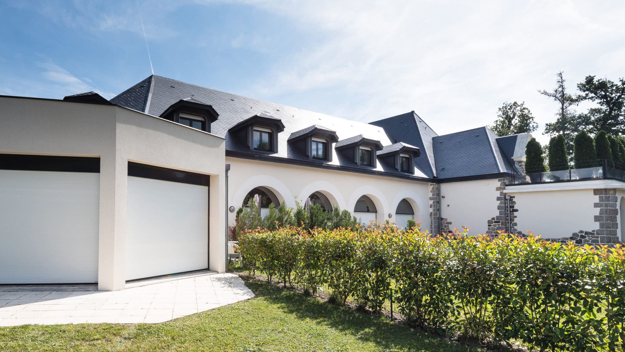 charade home scaled e1718369049432